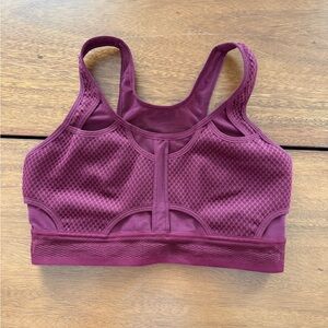 Nike UnltraBreathe Burgundy Sports Bra